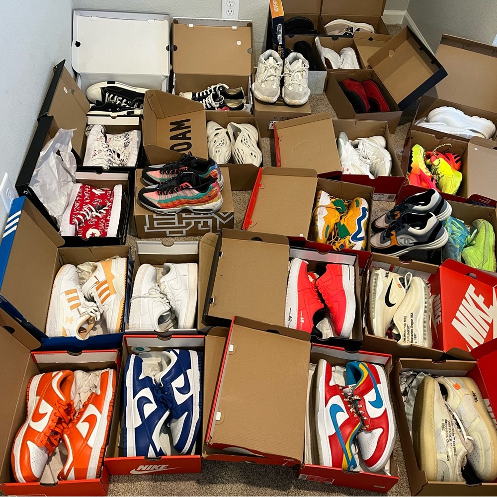 All types of shoes for men